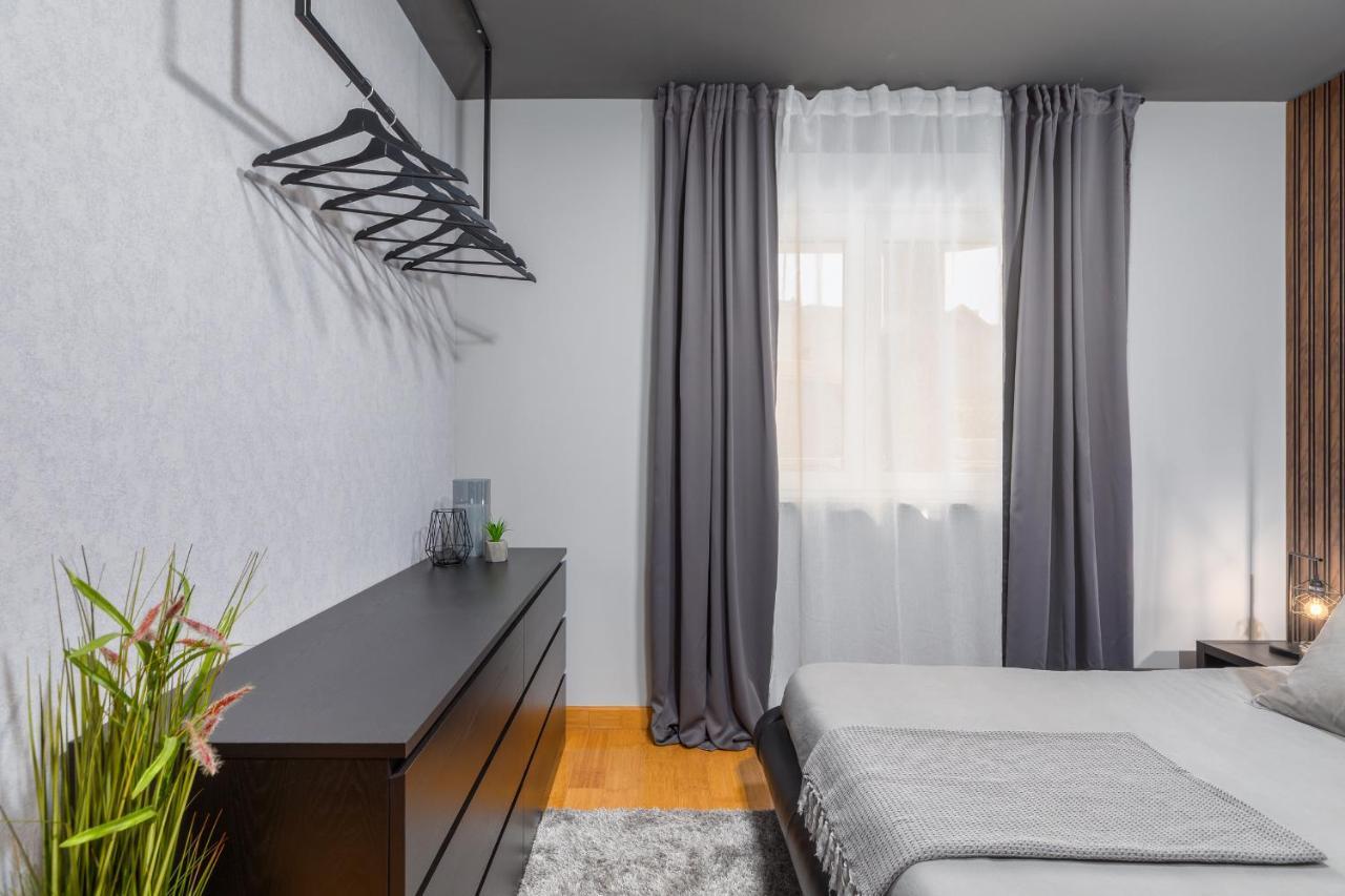 Lux Apartment Teo - New Pula Zewnętrze zdjęcie